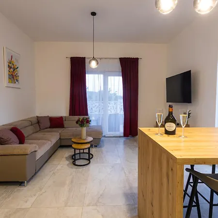 Apartment Luxury Poolside Oasis Split Trogir