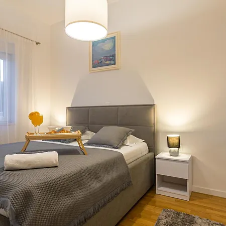 Luxury Poolside Oasis Split * Trogir